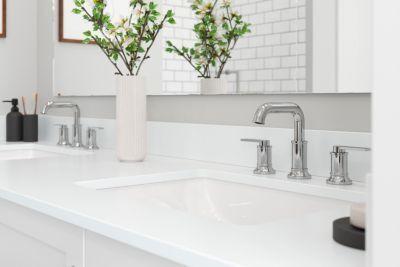 Pfister Polished Chrome 2-handle 8" Widespread Bathroom Faucet LG49-COL0C