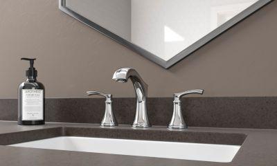 Pfister Polished Chrome 2-handle 8" Widespread Bathroom Faucet LG49-WD0C