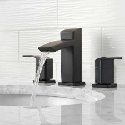 Pfister Black Kenzo Widespread Bath Faucet LG49-DF2B