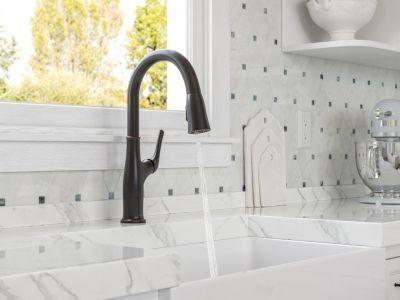 Pfister Tuscan Bronze 1-handle Pull-down Kitchen Faucet LG529-HGY