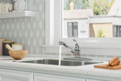 Pfirst Series 1-Handle Kitchen Faucet in Polished Chrome