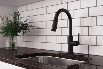 Pfister Matte Black 1-handle Pull-down Kitchen Faucet GT529-COLB