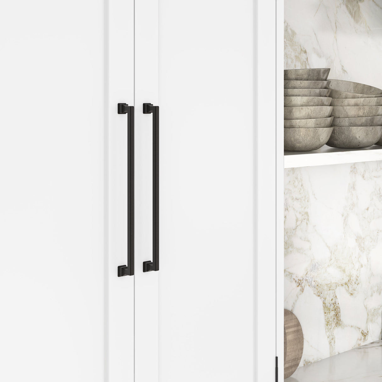 Atlas Homewares Erika Appliance Pull 18 Inch (c-c) Matte Black