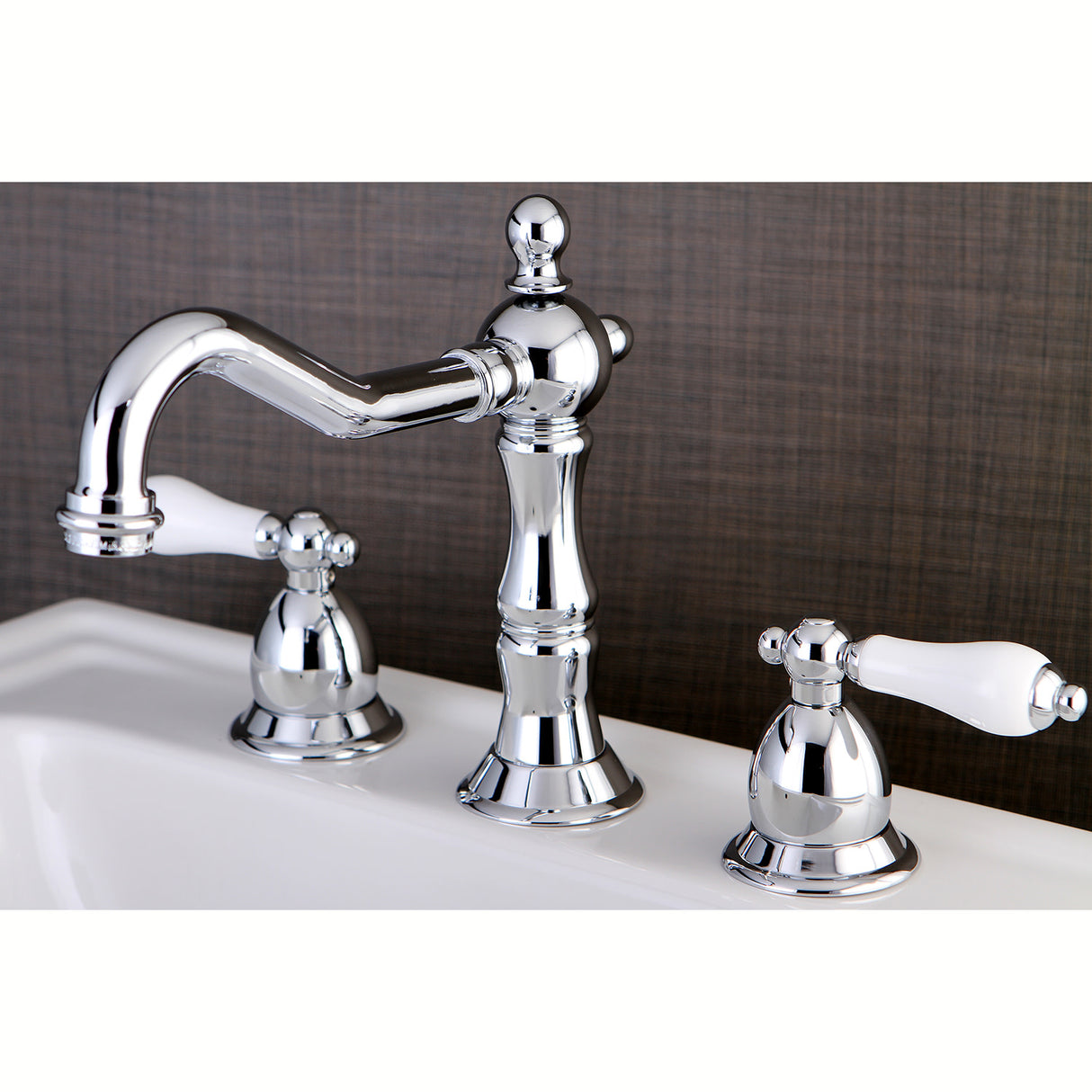 Kingston Brass KS1971PL 8 in. Widespread Bathroom Faucet, Polished Chrome