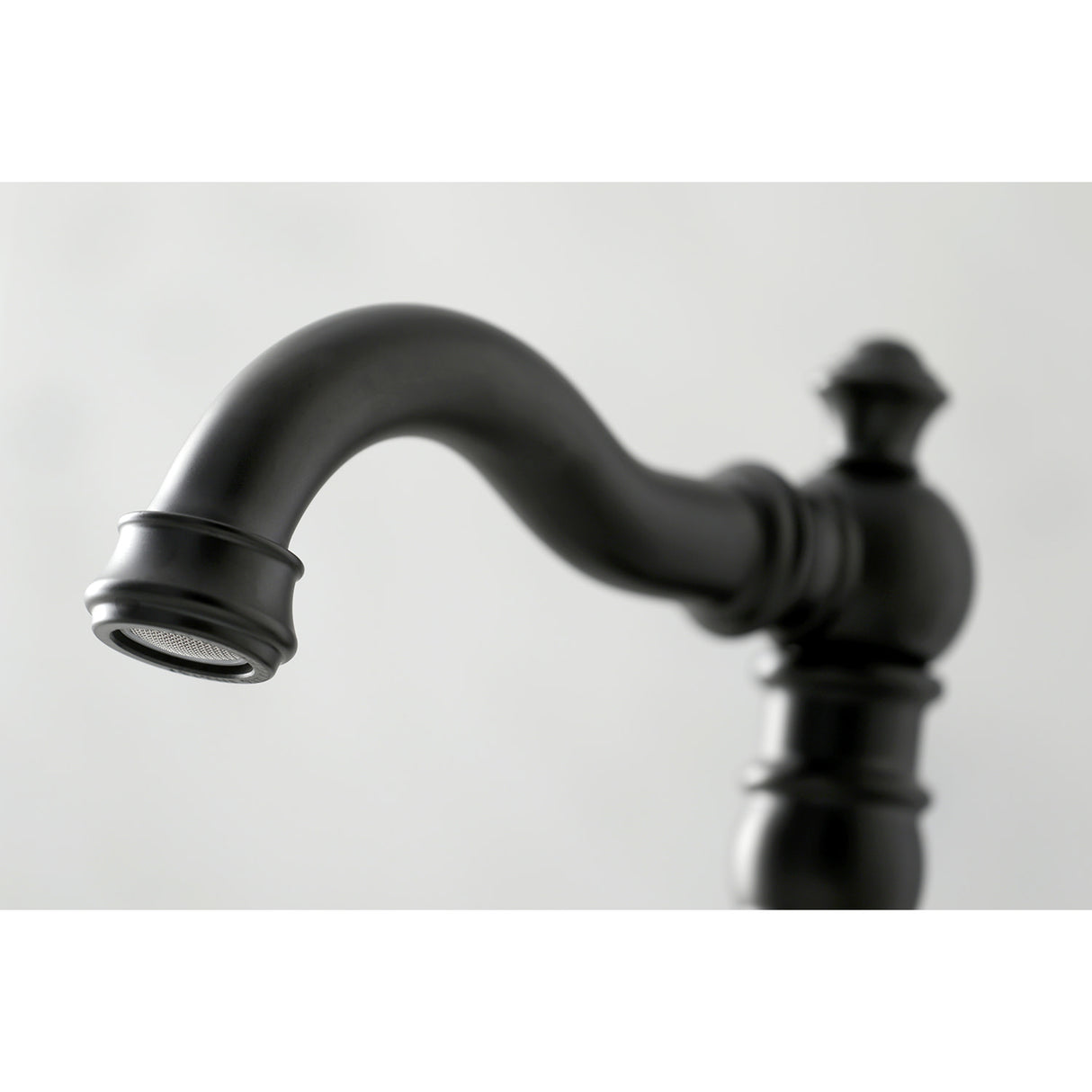 Fauceture FSC1970AL English Classic Widespread Bathroom Faucet, Matte Black