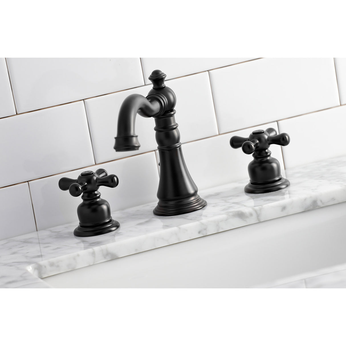 Fauceture FSC1970AX American Classic Widespread Bathroom Faucet, Matte Black