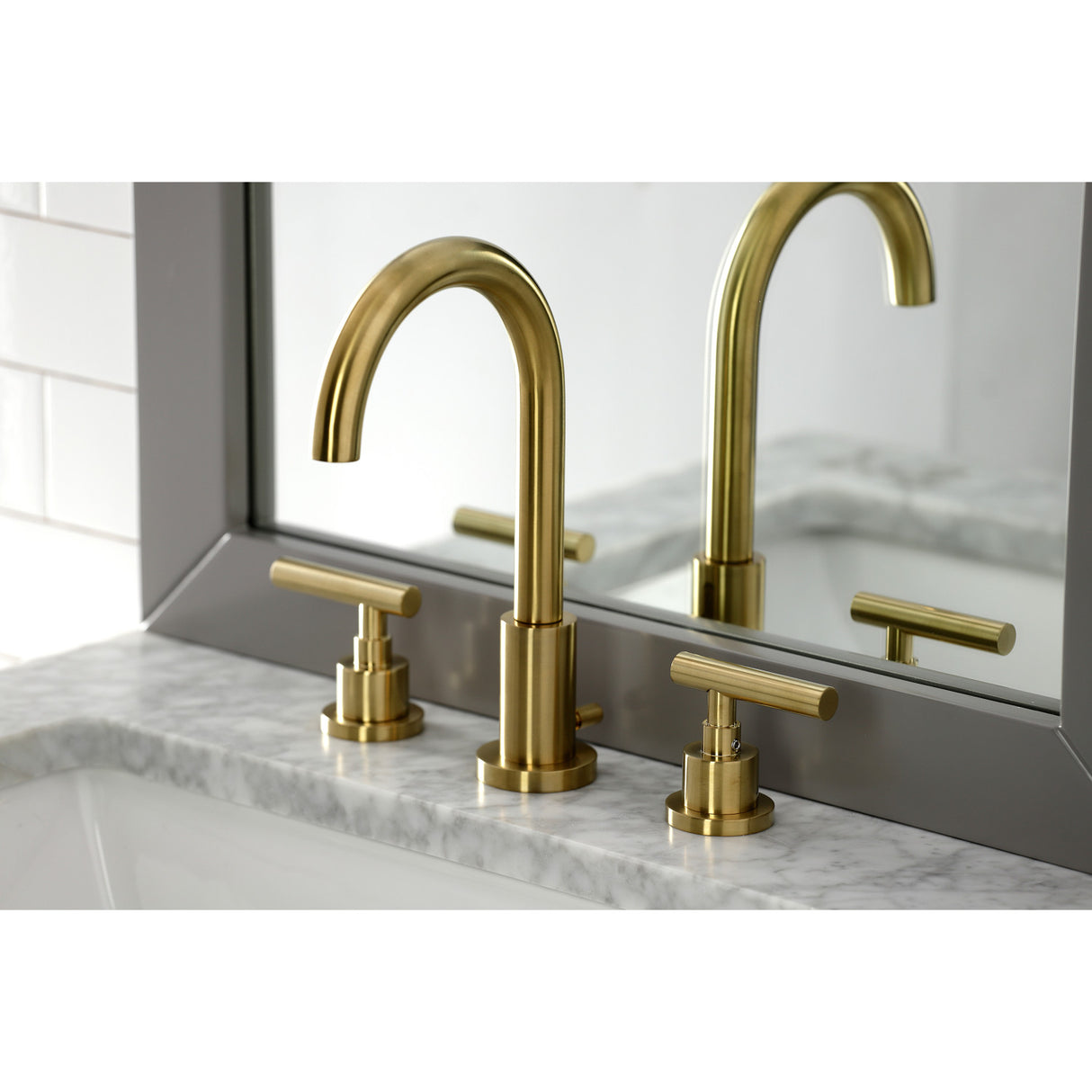 Kingston Brass FSC8923CML Manhattan Widespread Bathroom Faucet with Brass Pop-Up, Brushed Brass