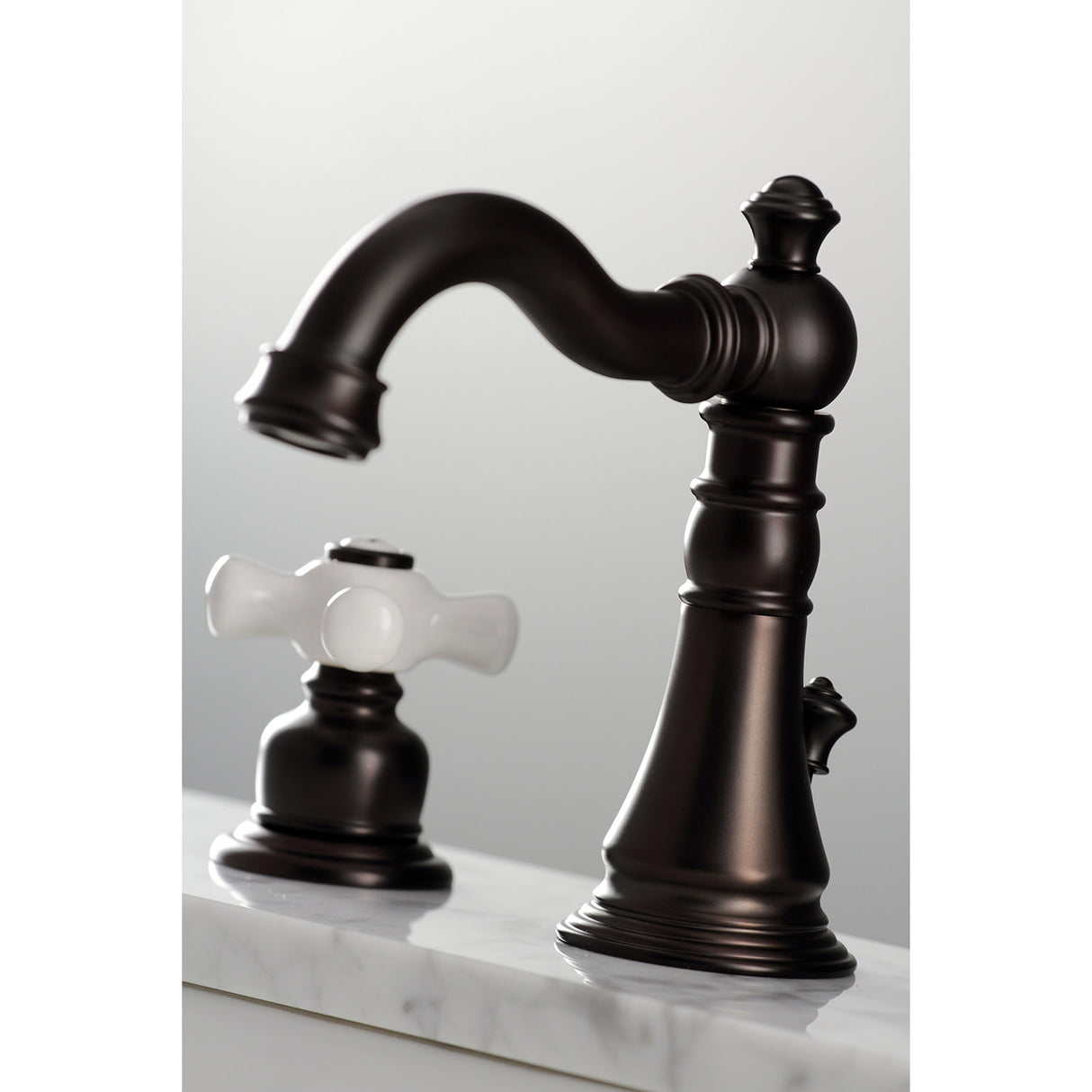 Fauceture FSC1975PX American Classic Widespread Bathroom Faucet, Oil Rubbed Bronze