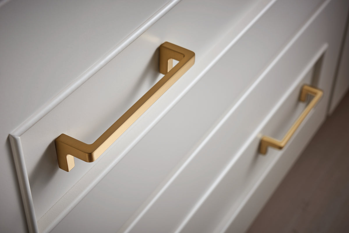 Atlas Homewares Logan Pull 5 1/16 Inch (c-c) Warm Brass