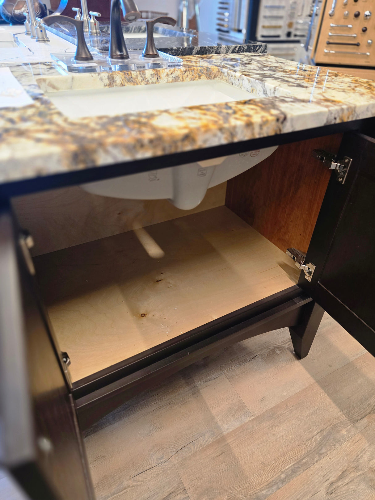 36" Versinti Stained Solid Wood Vanity with Desert Beach Granite Countertop