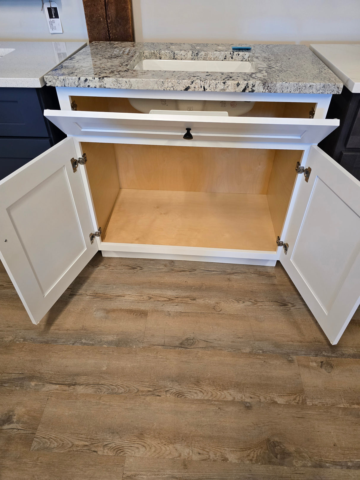 36" Cab-Tec White Shaker Vanity with Orion White Quartz Top