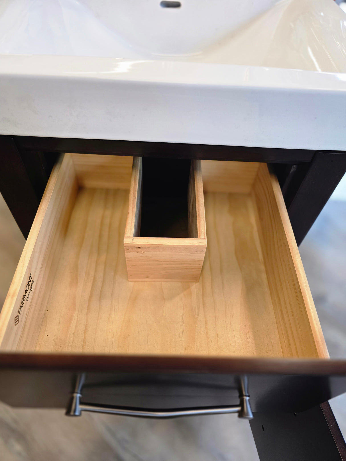 24" Fairmont Vanity in Espresso with Fairmont Ceramic Counter and Brushed Nickel Faucet with Fastened Knobs