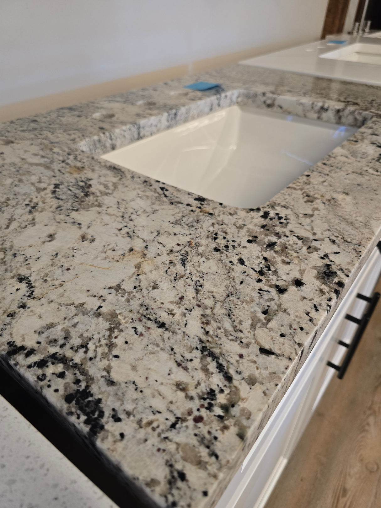 36" Cab-Tec White Shaker Vanity with Orion White Quartz Top