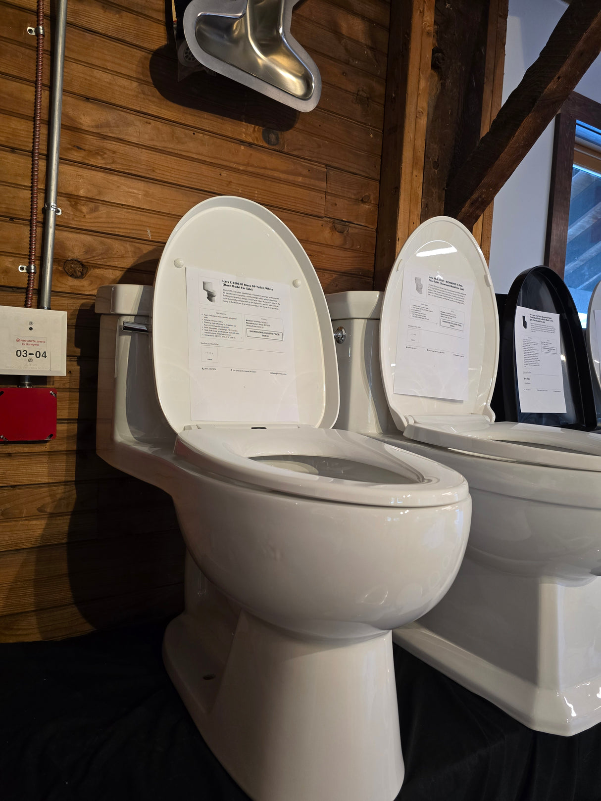 Icera C-6200.01 Riose OP Toilet, White (Floor Model For Sale)