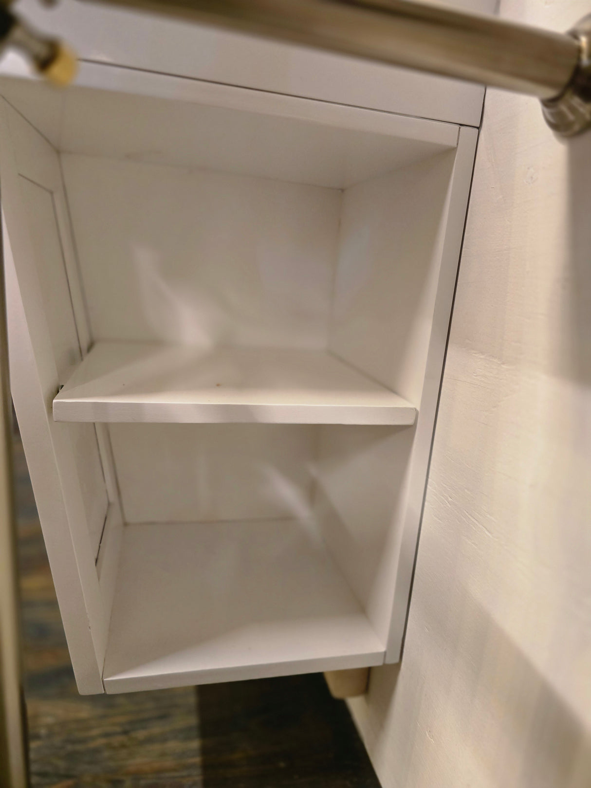 Fairmont Shaker Americana 36" Polar White Wall Mount Vanity /w 37" Swiss Madison top