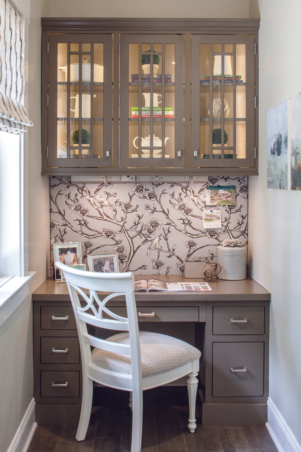 Atlas Homewares Sutton Place Pull 3 Inch (c-c) Brushed Nickel