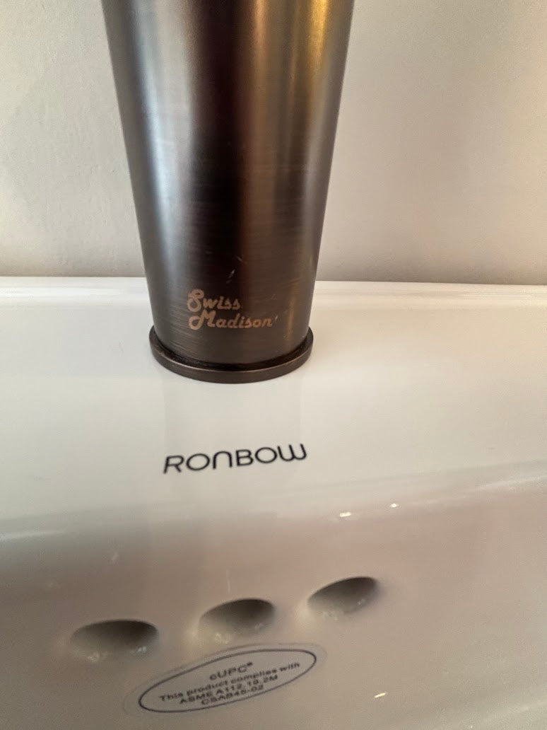 Classe 24" Brown Oak Vanity with Larisa Sink Top & Oil-Rubbed Bronze Faucet