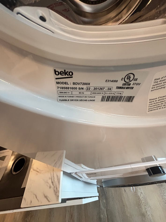 Beko 24" Front-Load washer and dryer set