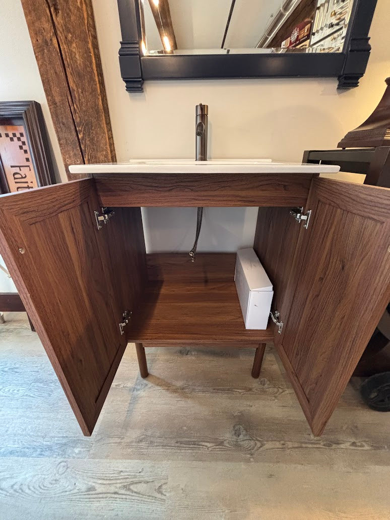 Classe 24" Brown Oak Vanity with Larisa Sink Top & Oil-Rubbed Bronze Faucet