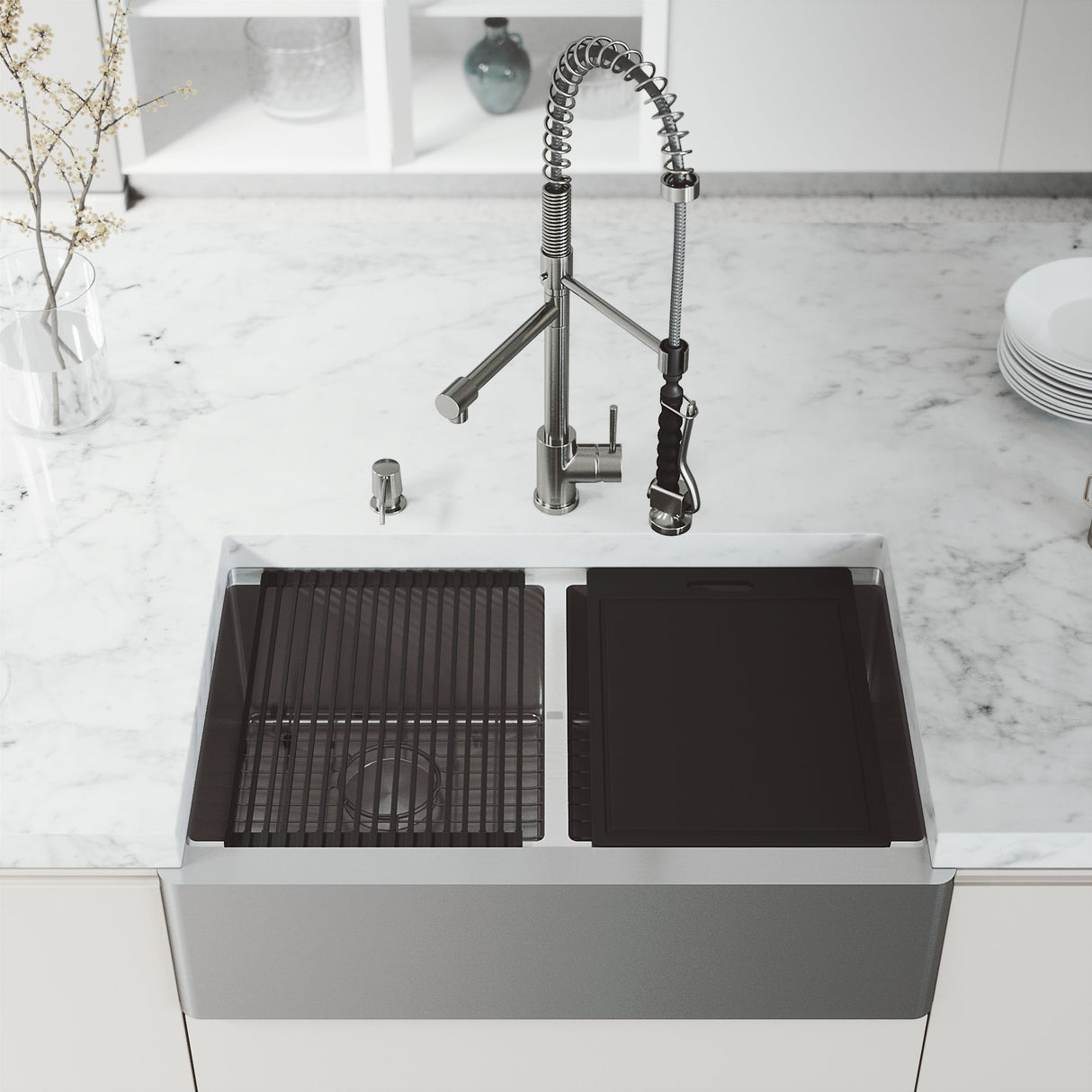 VIGO 33" Oxford Stainless Steel Flat Apron 2-Bowl Kitchen Sink Workstation with Zurich Faucet & Soap Dispenser VG15923