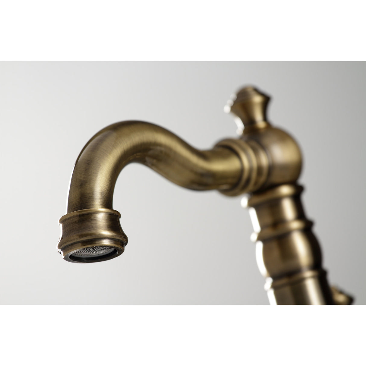 Fauceture FSC19733PX American Classic Widespread Bathroom Faucet, Antique Brass
