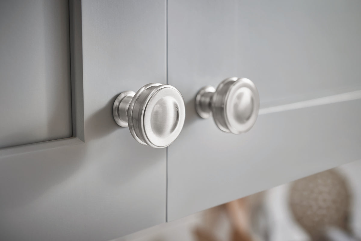 Atlas Homewares Oskar Pull 7 9/16 Inch (c-c) Polished Nickel