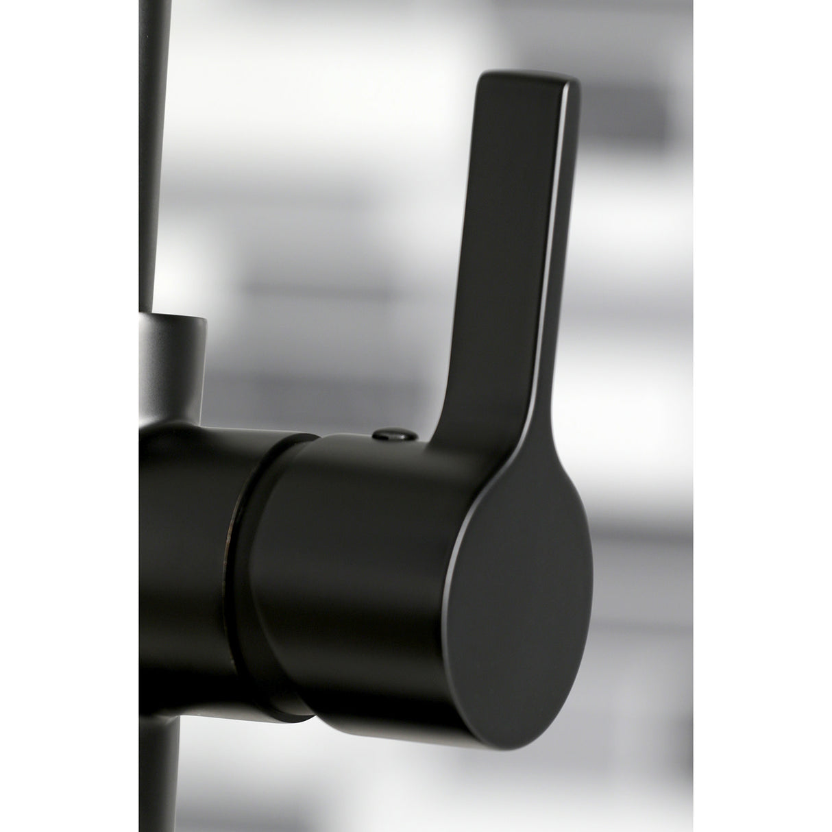 Gourmetier LS8500CTL Continental Single-Handle Pre-Rinse Kitchen Faucet, Matte Black