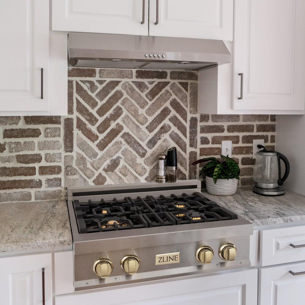 ZLINE Autograph Edition 30 in. Legacy Gas Rangetop with 4 Burners and Porcelain Cooktop in Stainless Steel with Polished Gold Accents (RTZ-30-G)