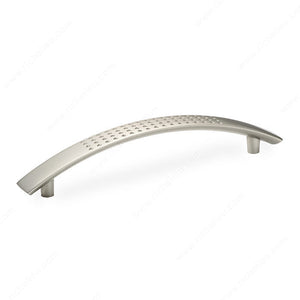 Richelieu BP2602145 Modern Metal Pull - 2602, 8/32 in (Included)