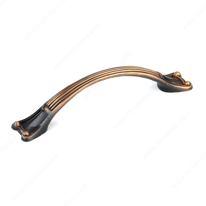 Richelieu BP26959AE Traditional Metal Pull - 2695, Antique English