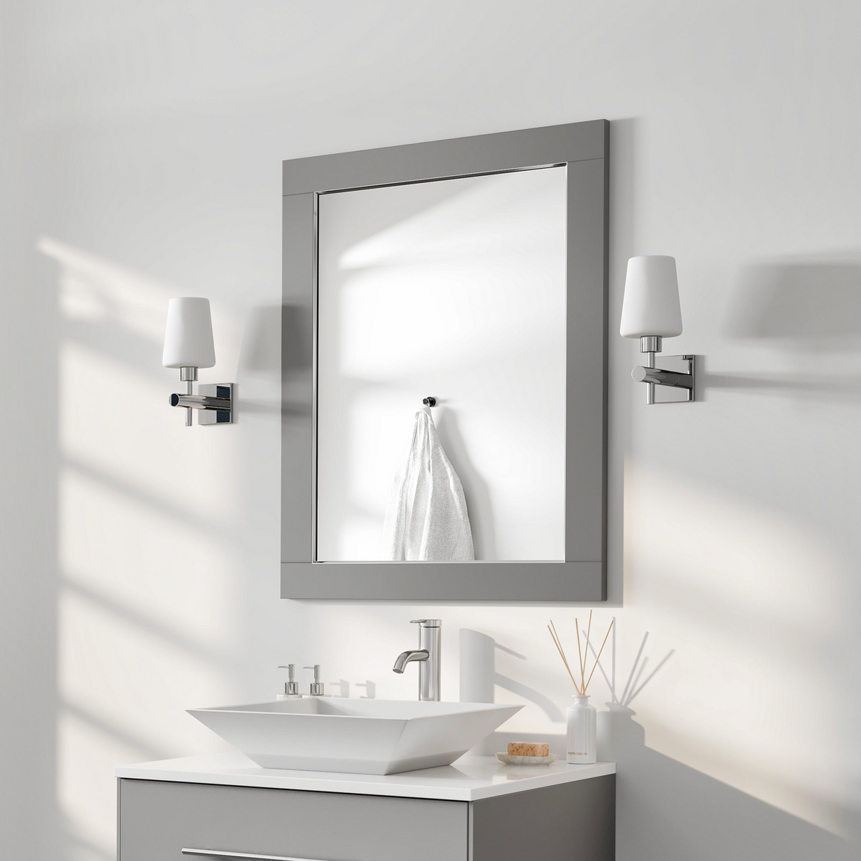Eviva Aberdeen 24" x 30" Rectangular Gray Wooden Framed Mirror