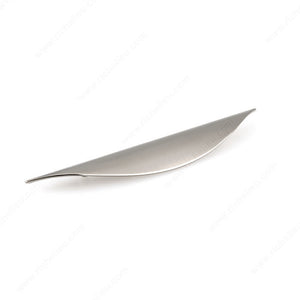 Richelieu BP80896195 Modern Metal Pull - 808, Brushed Nickel, 3 25/32 in, 6 23/32 in, 15/16 in, 8/32 in (Included)