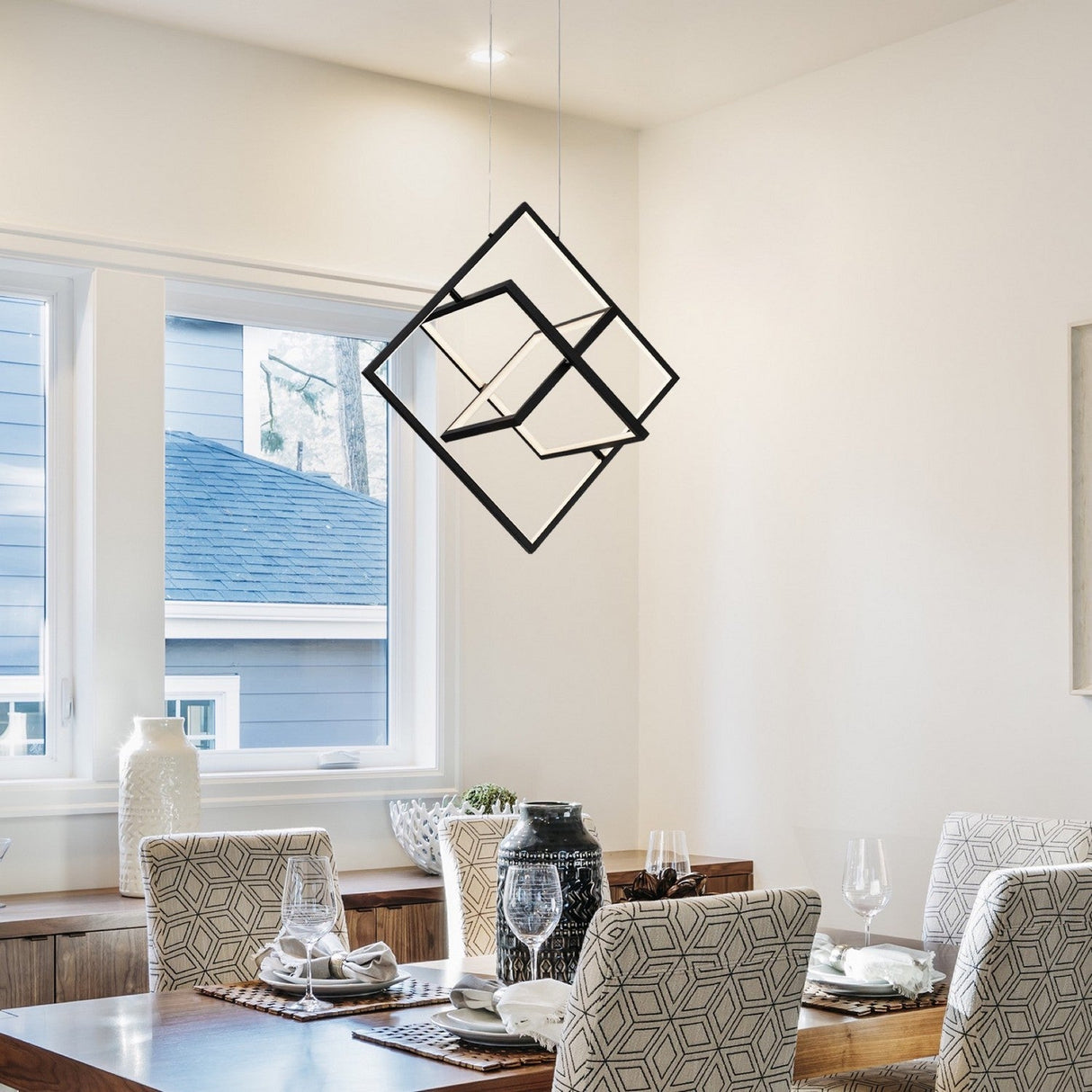 Graymar Pendant