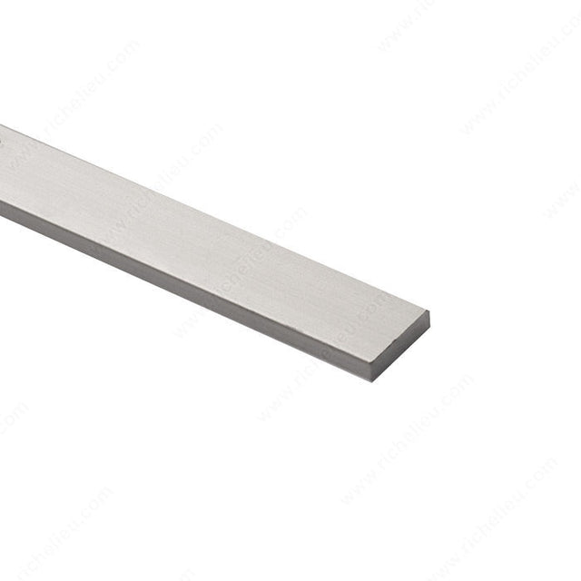 Richelieu D01269312140 Flat Molding, Polished, 1 in, Chrome, 1/8 in, 144 in, Anodized Aluminum