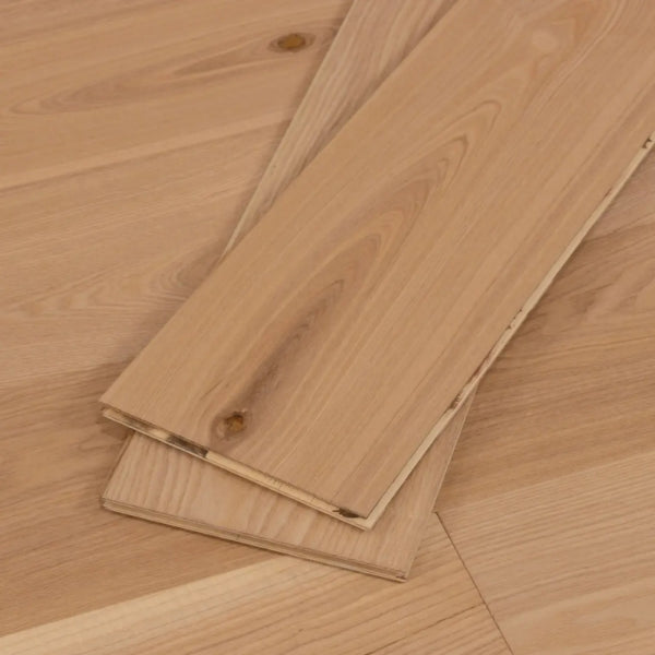CALI Refined Ash Varietals Wide+ T&G (Covers 23.31 SQFT) 7601101100