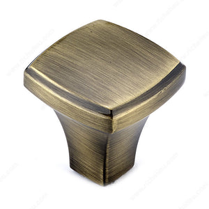 Richelieu BP78535AE Transitional Metal Knob - 7853, Antique English