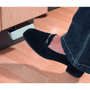 Richelieu 3694106 Kick-and-Go Foot Pedal for Automatic Hands-Free Opening System, Wastebins, Wastebins and Recycling Centers