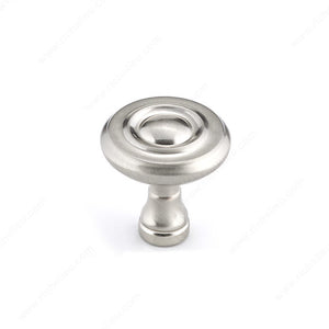 Richelieu BP74032195 Traditional Metal Knob - 740, Brushed Nickel