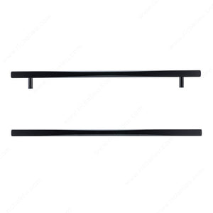 Richelieu 7735128900 Modern Metal Pull - 7735, Matte Black, 5 1/32 in, 8 3/16 in