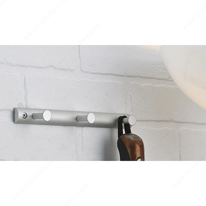 Richelieu BP700210 Modern Hook Rack - 700