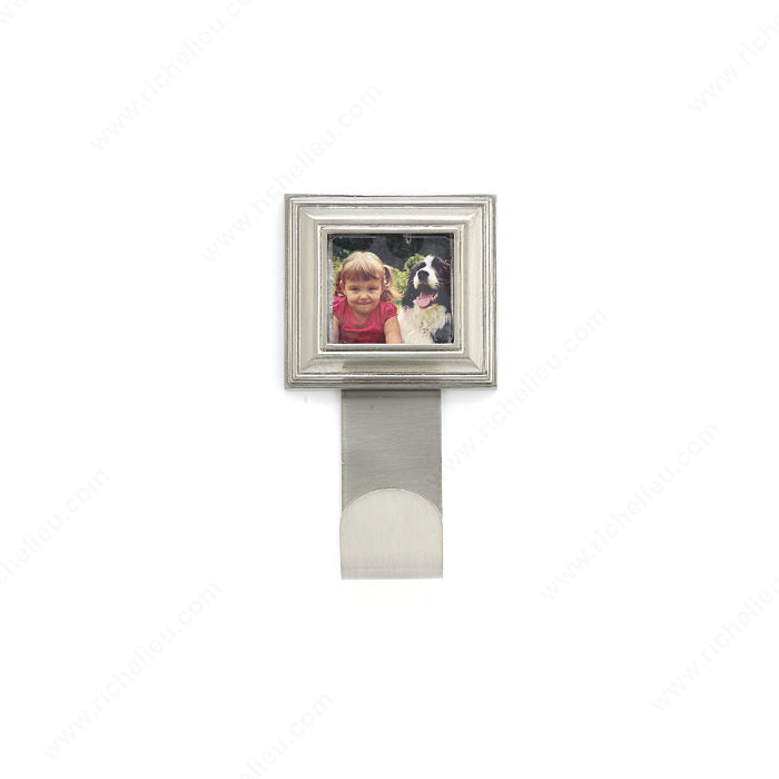 Richelieu 60149 Classic Metal Hook - 601