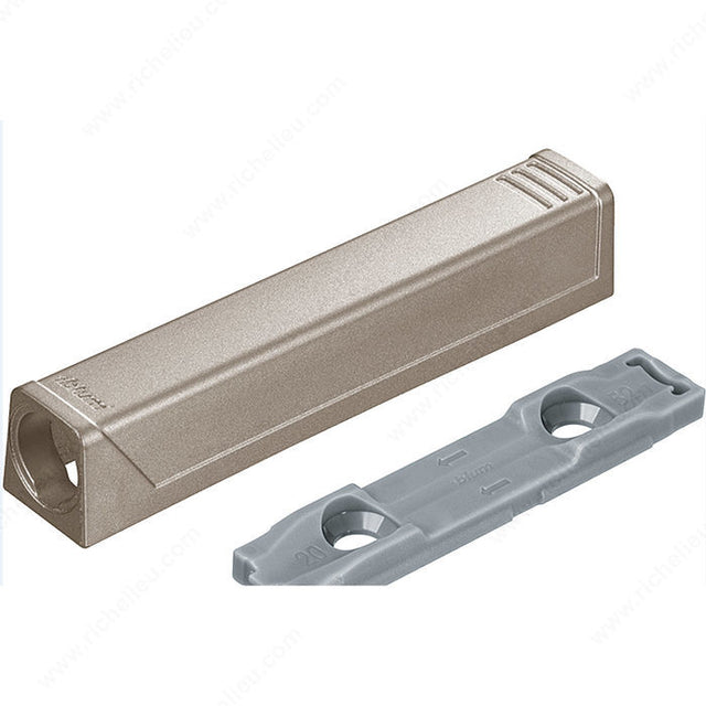 Blum 956A1201180 TIP-ON for door - Straight adapter plate - Long version, Nickel