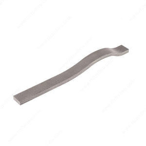 Richelieu 646432024 Modern Wood Pull - 6464, Ash Oak