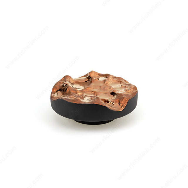 Richelieu PO2050C40N107 Eclectic Ceramic Knob - PO2050C, Matte Black with Bright Copper, 1 9/16 in, 1 3/32 in