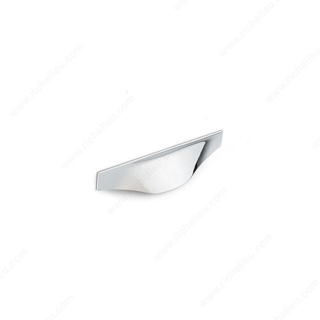 Richelieu MN2310Z120G104 Contemporary Metal Pull - MN2310Z, Chrome / Bright Chromium Plated, 2 17/32 in, 1 3/32 in, 4 23/32 in