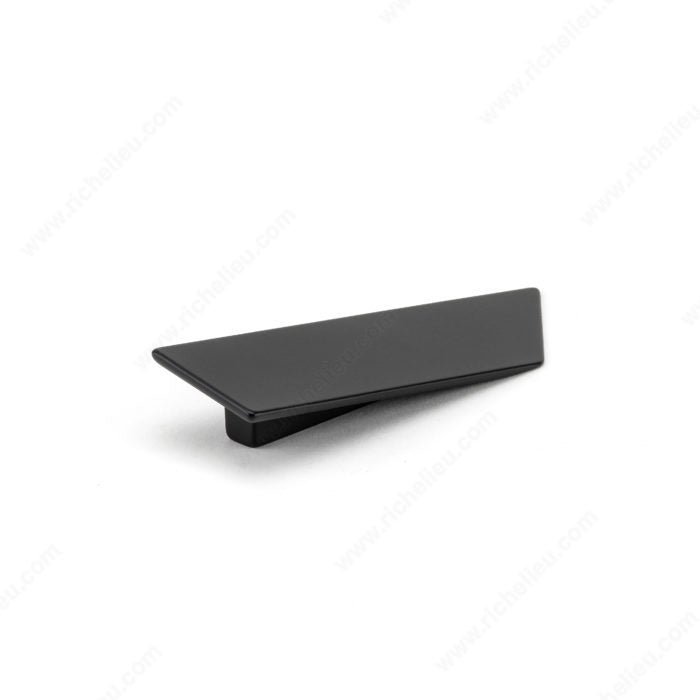 Richelieu MN2307Z64E228 Contemporary Metal Pull - MN2307Z, Matte Black