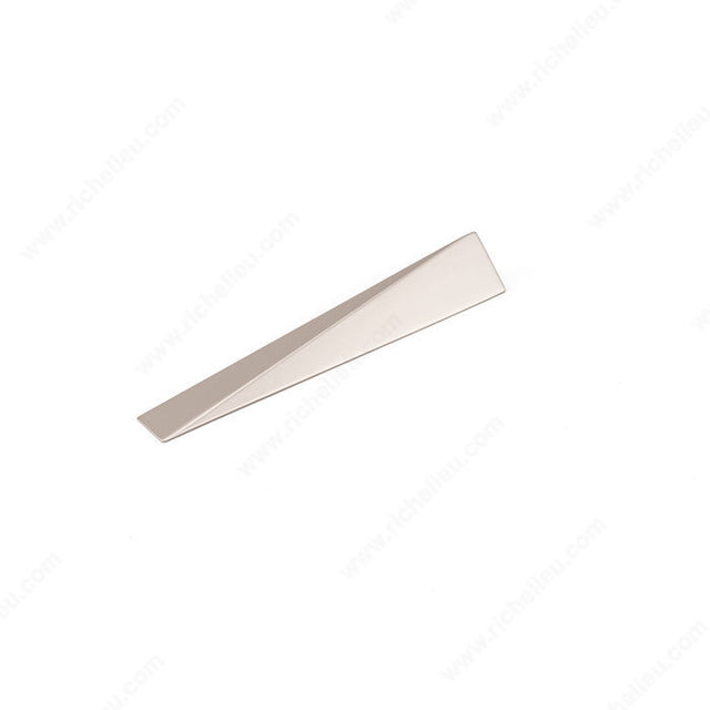 Richelieu MN2355Z96E438 Contemporary Metal Pull - MN23, Anodized Rose Nickel, Right