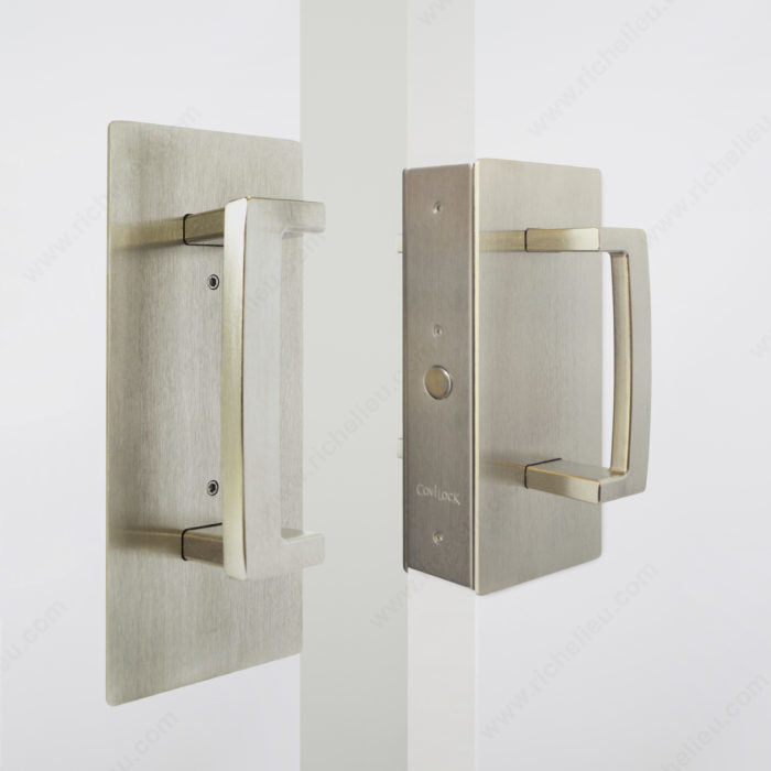 CaviLock CL400B0028 CaviLock Magnetic Pull CL400 Series - Function: Privacy, Chrome, 1 3/8 in, Right-Hand Opening, 2 3/8 in