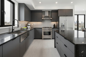 Black Cap Ridge Quartz Countertop – Summit Stone™