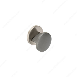 Richelieu 256735195219 Modern Metal Knob - 2567, Brushed Nickel / Ravello Gray